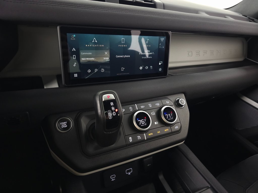 2022 LAND ROVER DEFENDER - Image 24