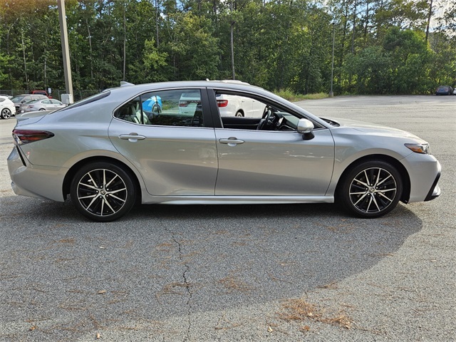 2023 Toyota Camry SE photo 13
