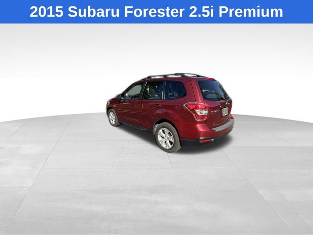 2015 Subaru Forester 2.5i Premium photo 11