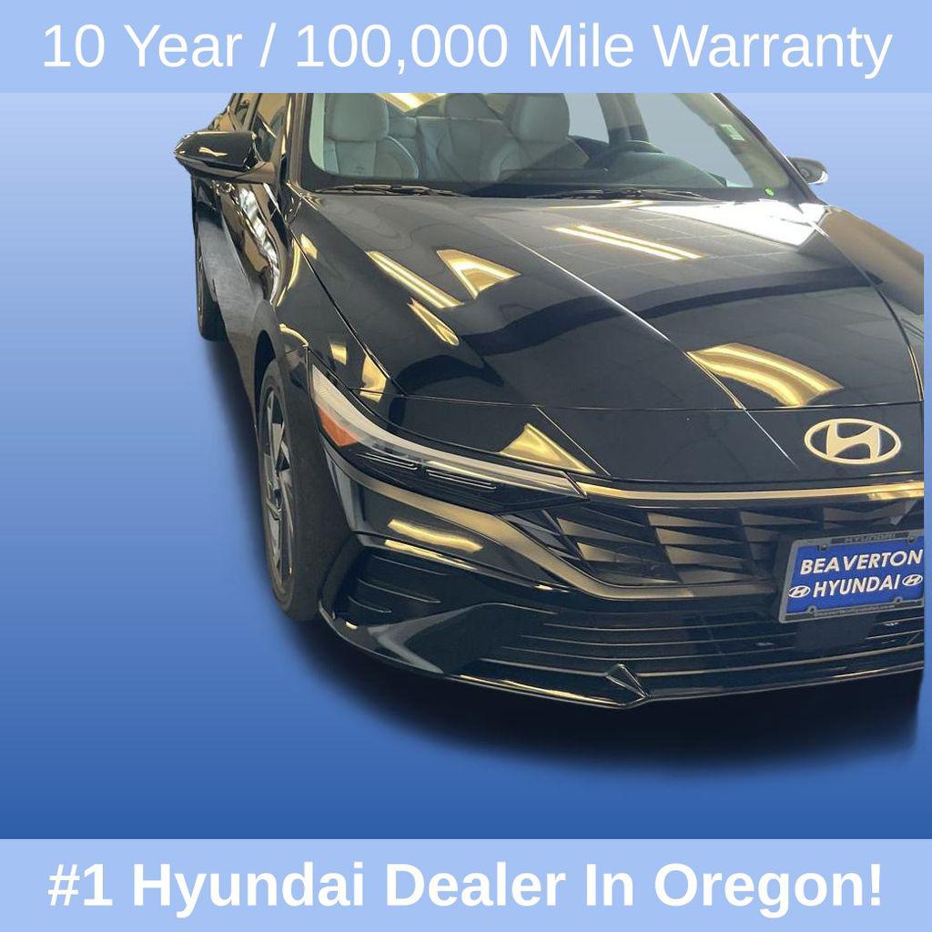 2025 Hyundai Elantra Hybrid Limited photo 8