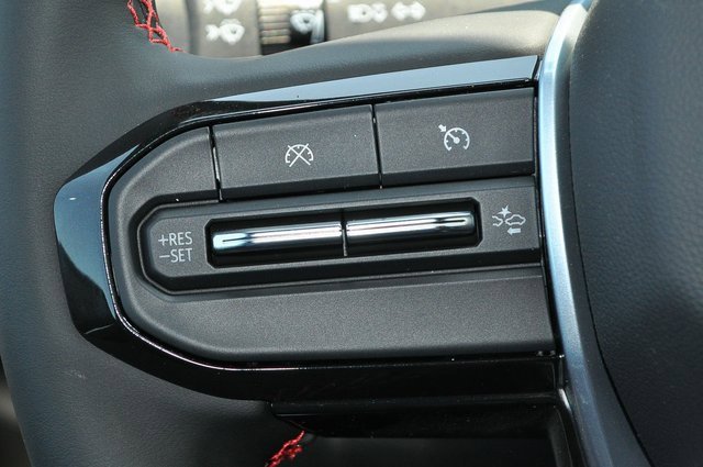 2025 Chevrolet Colorado Z71 photo 17