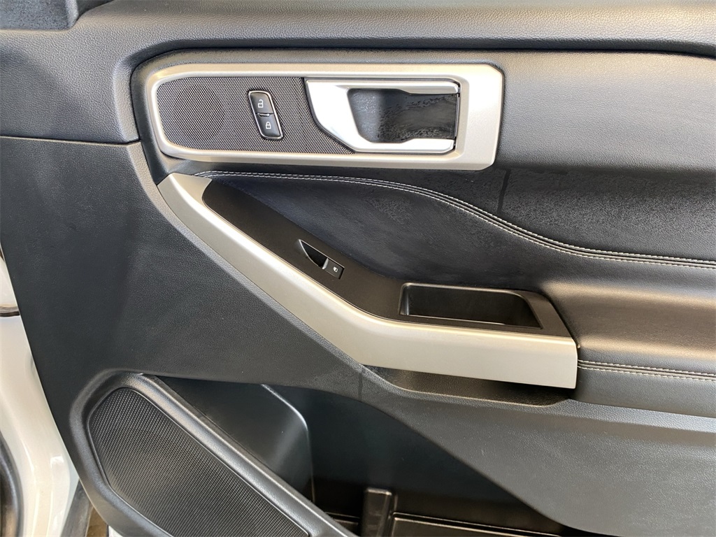 2022 Ford Explorer XLT photo 20