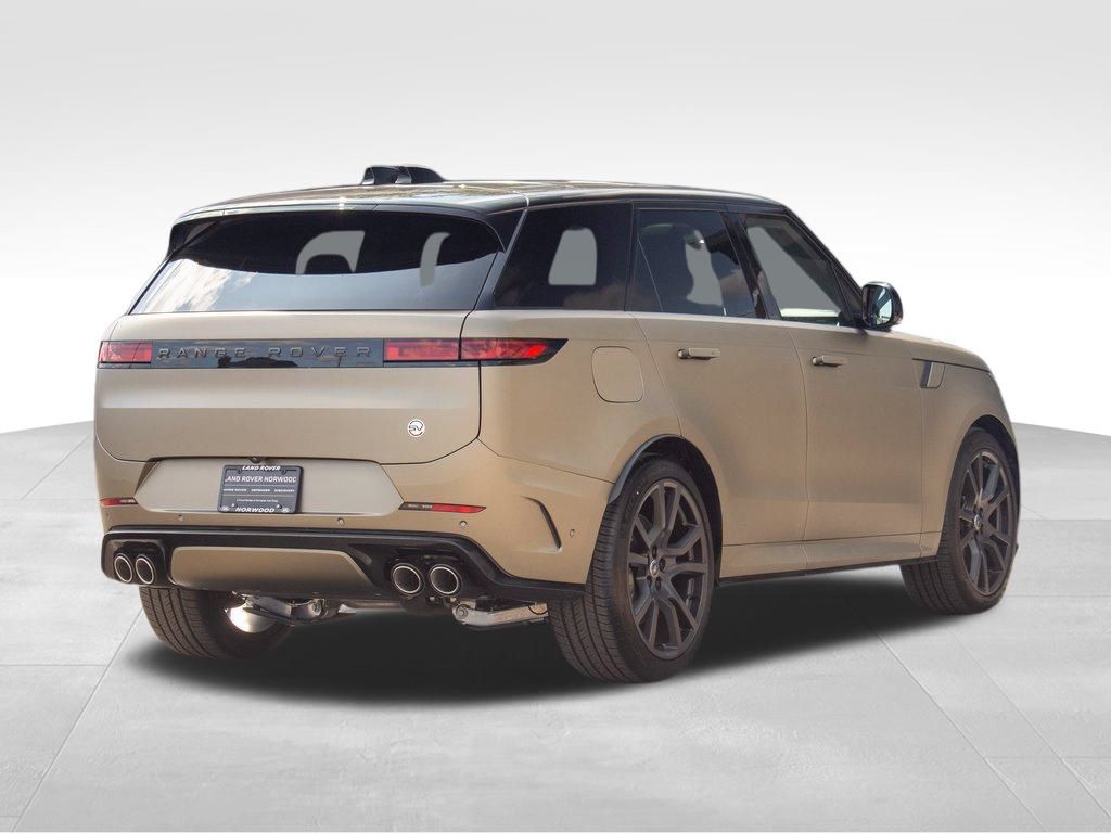 2024 Land Rover Range Rover Sport photo 4
