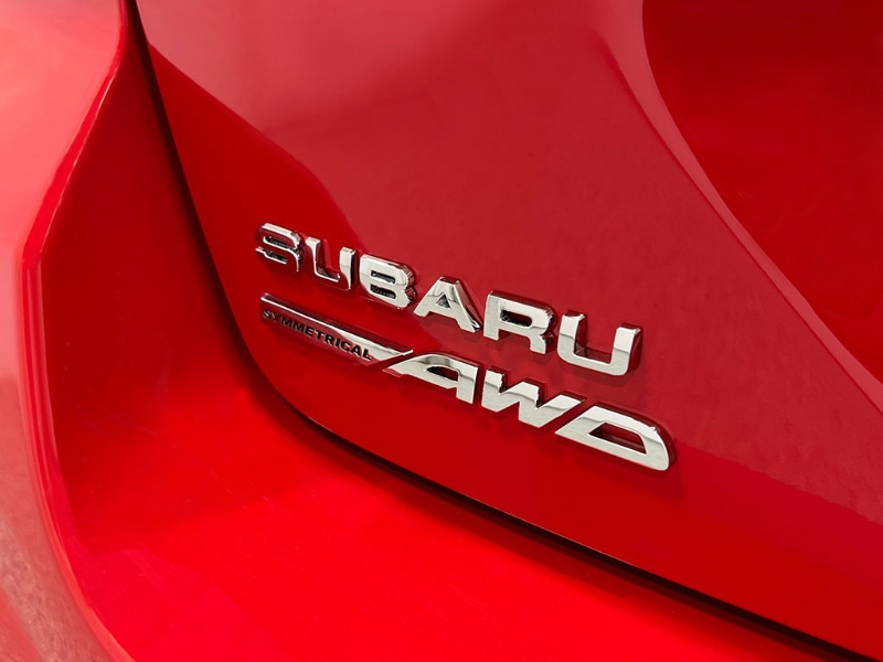 2025 Subaru Impreza Base photo 8
