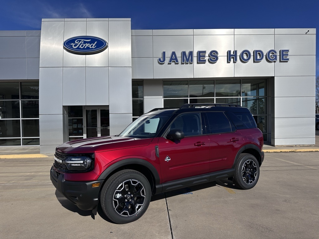 2025 Ford Bronco Sport Outer Banks's photo