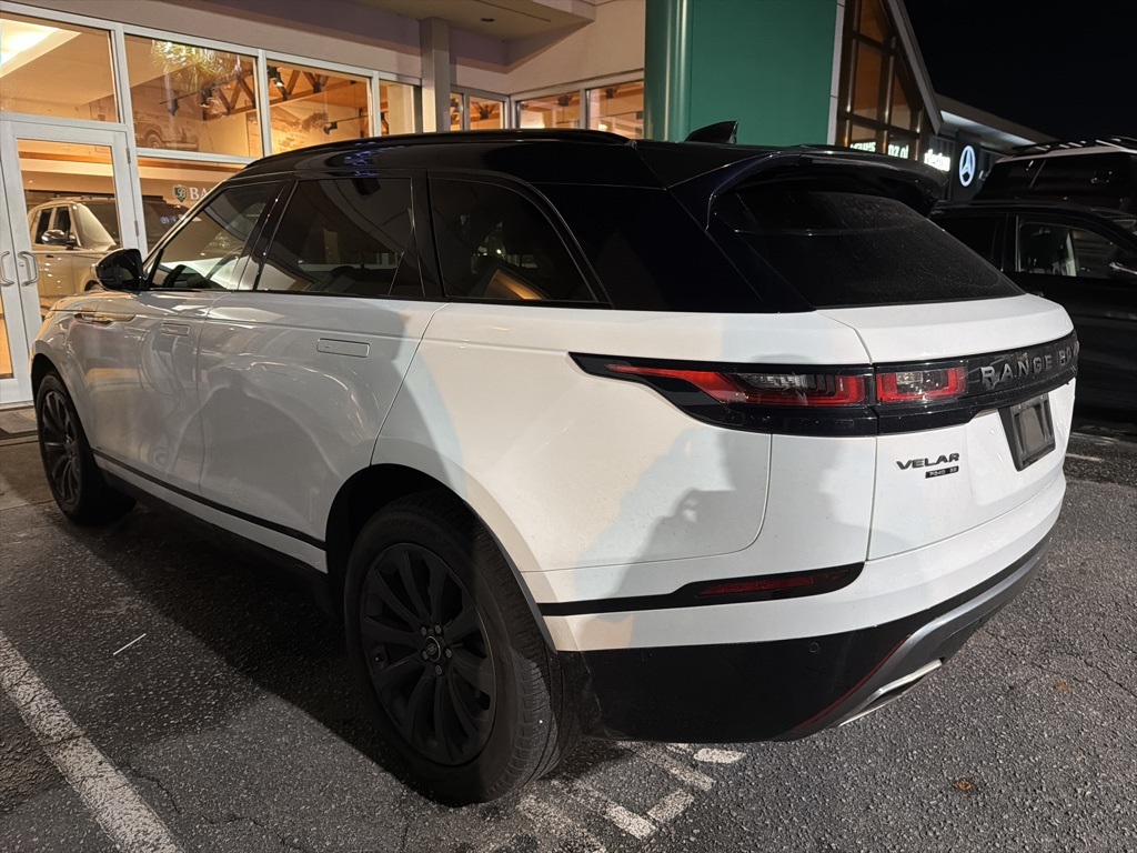 2019 Land Rover Range Rover Velar SE photo 2