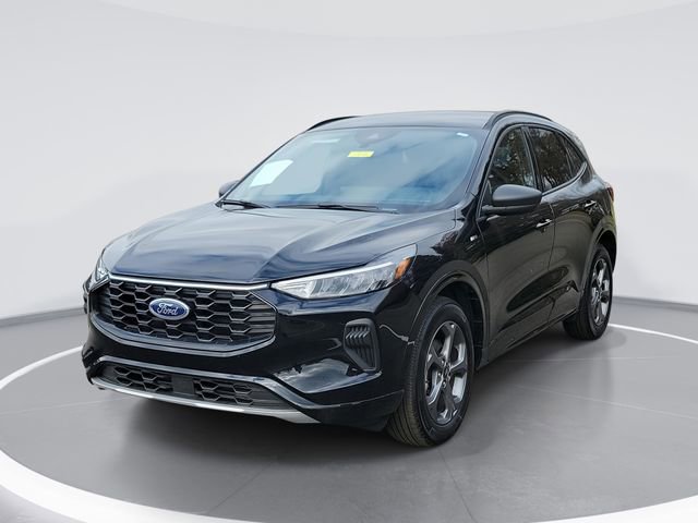 2023 Ford Escape ST-Line's photo