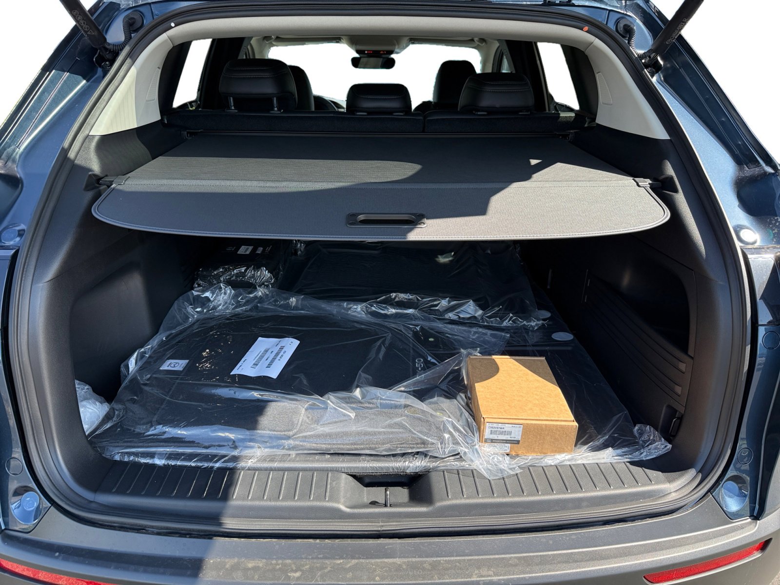 2025 Mazda CX-50 Premium photo 17