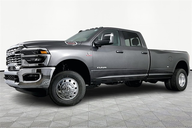 2026 RAM Ram 3500 Pickup Big Horn's photo