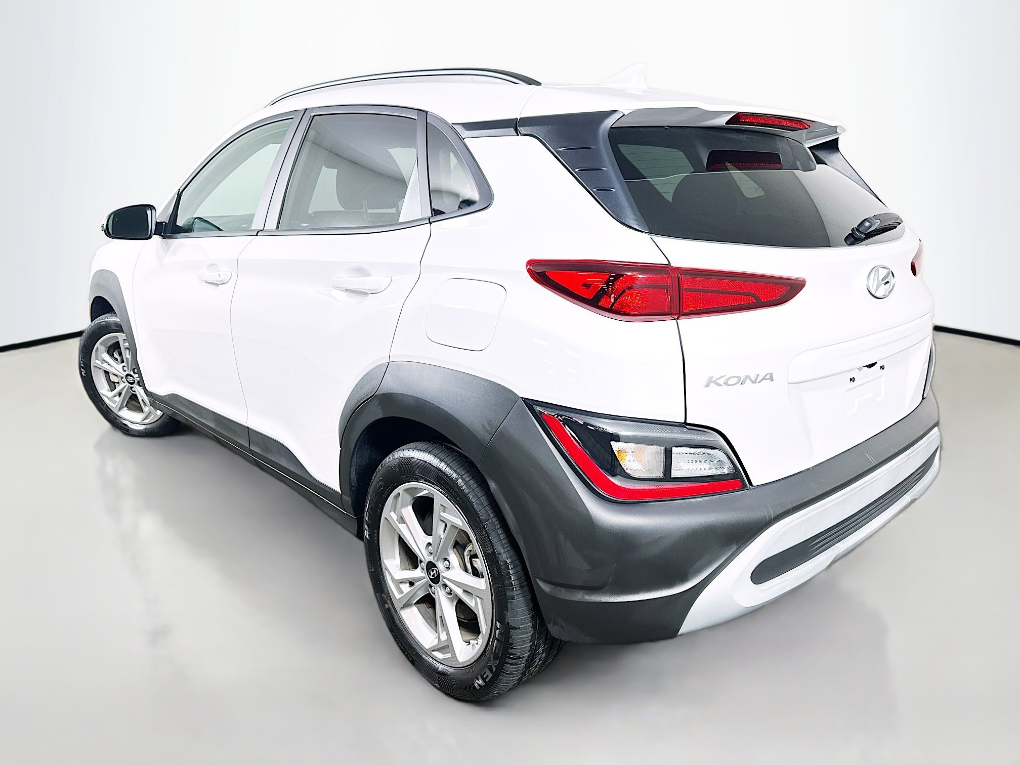 2023 Hyundai Kona SEL N Line photo 2