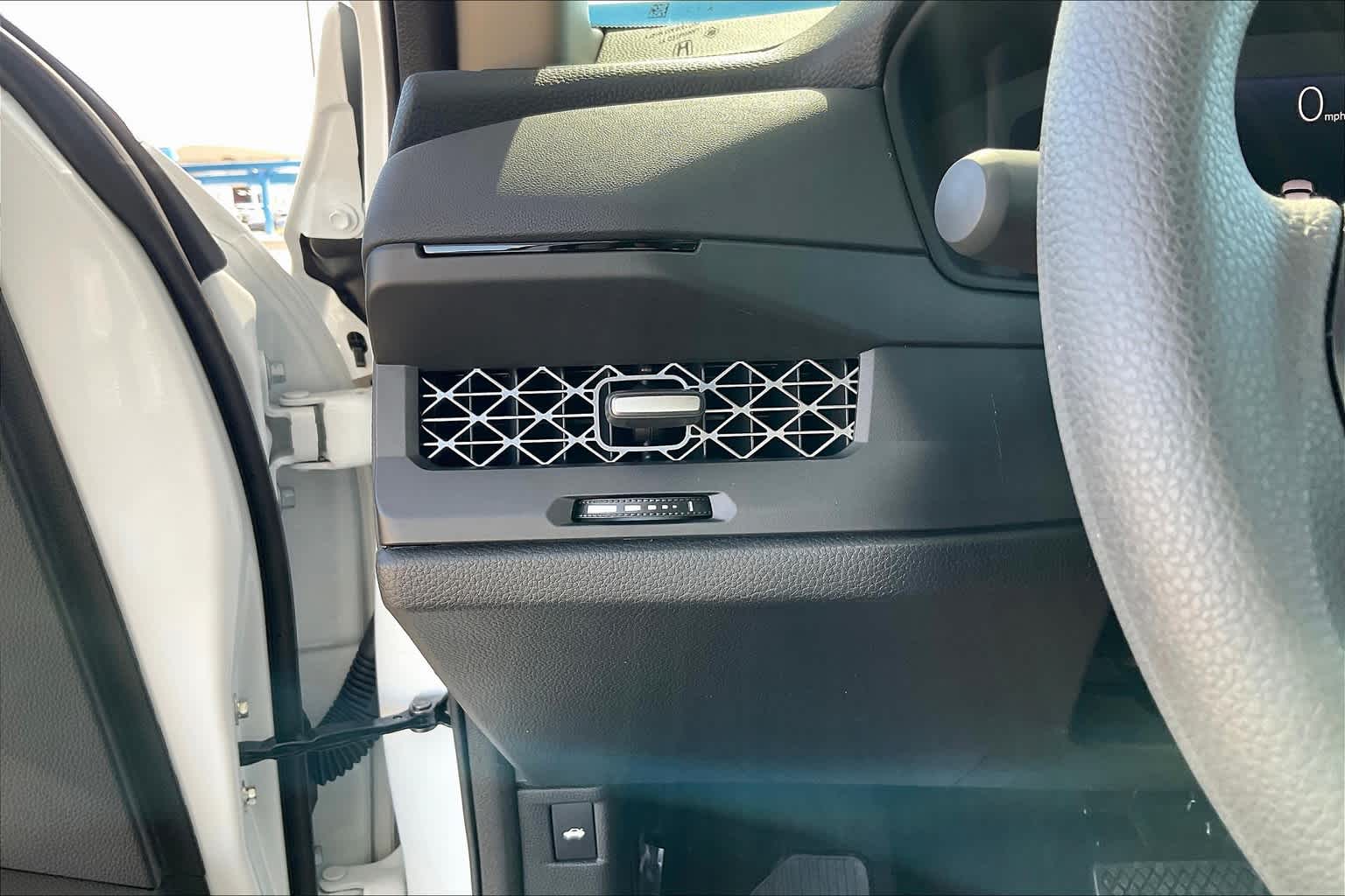 2025 Honda Accord SE photo 16