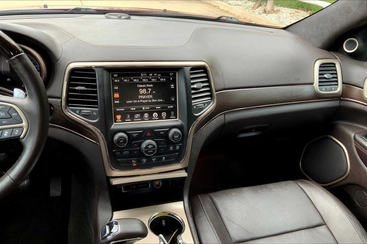 2014 Jeep Grand Cherokee Summit photo 6