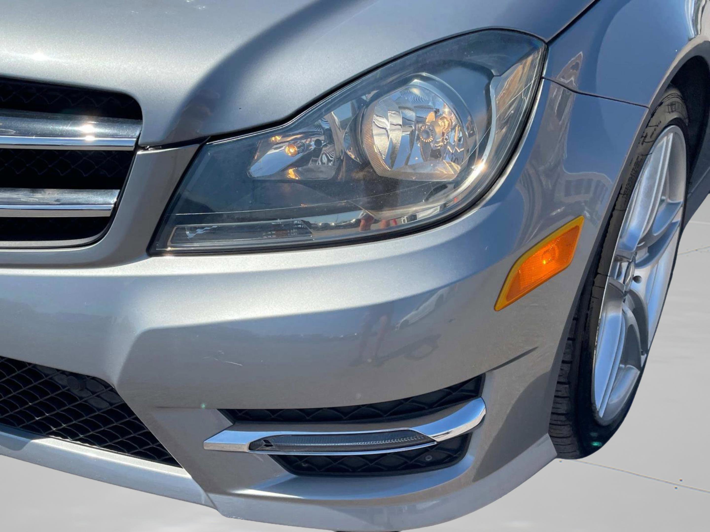 2014 Mercedes Benz C 250 photo 36