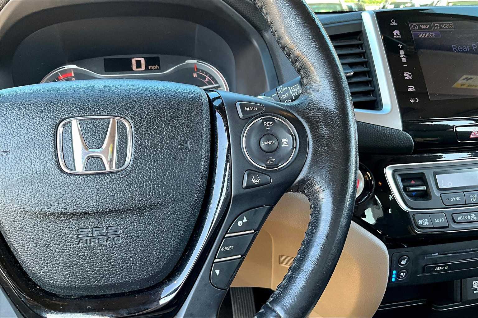 2018 Honda Pilot Elite photo 20