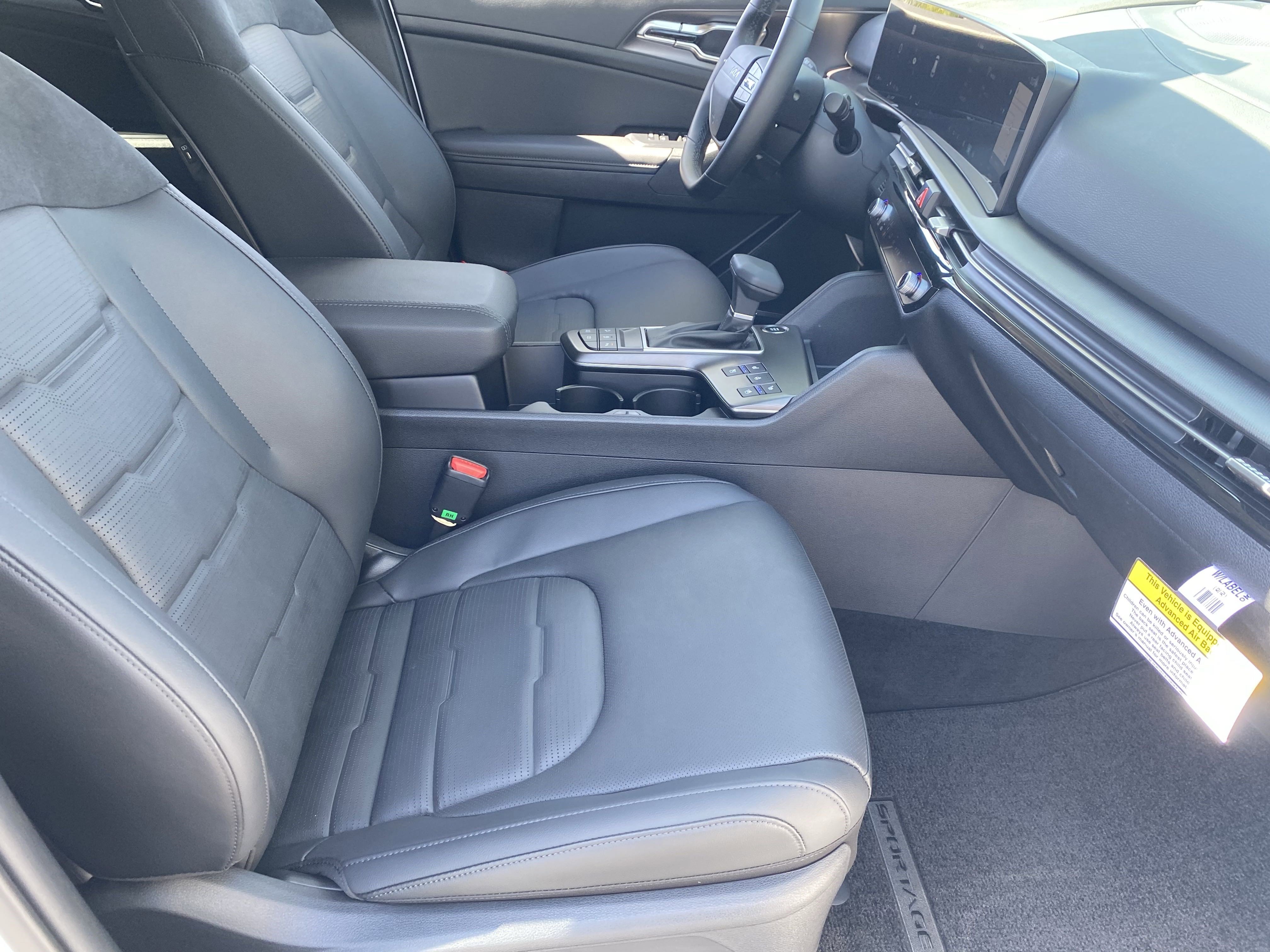 2026 Kia Sportage SX Prestige photo 4