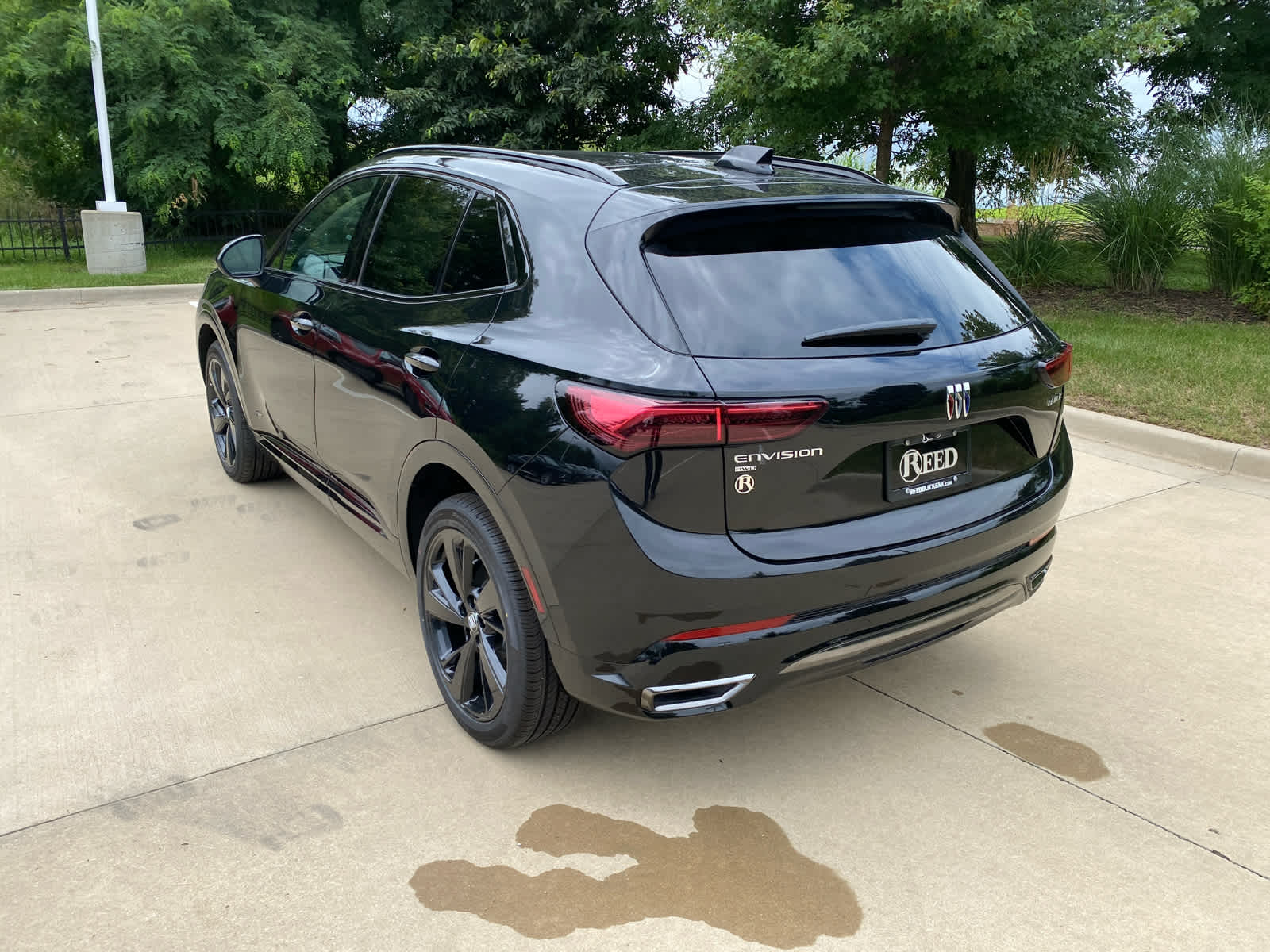 2025 Buick Envision Sport Touring photo 7