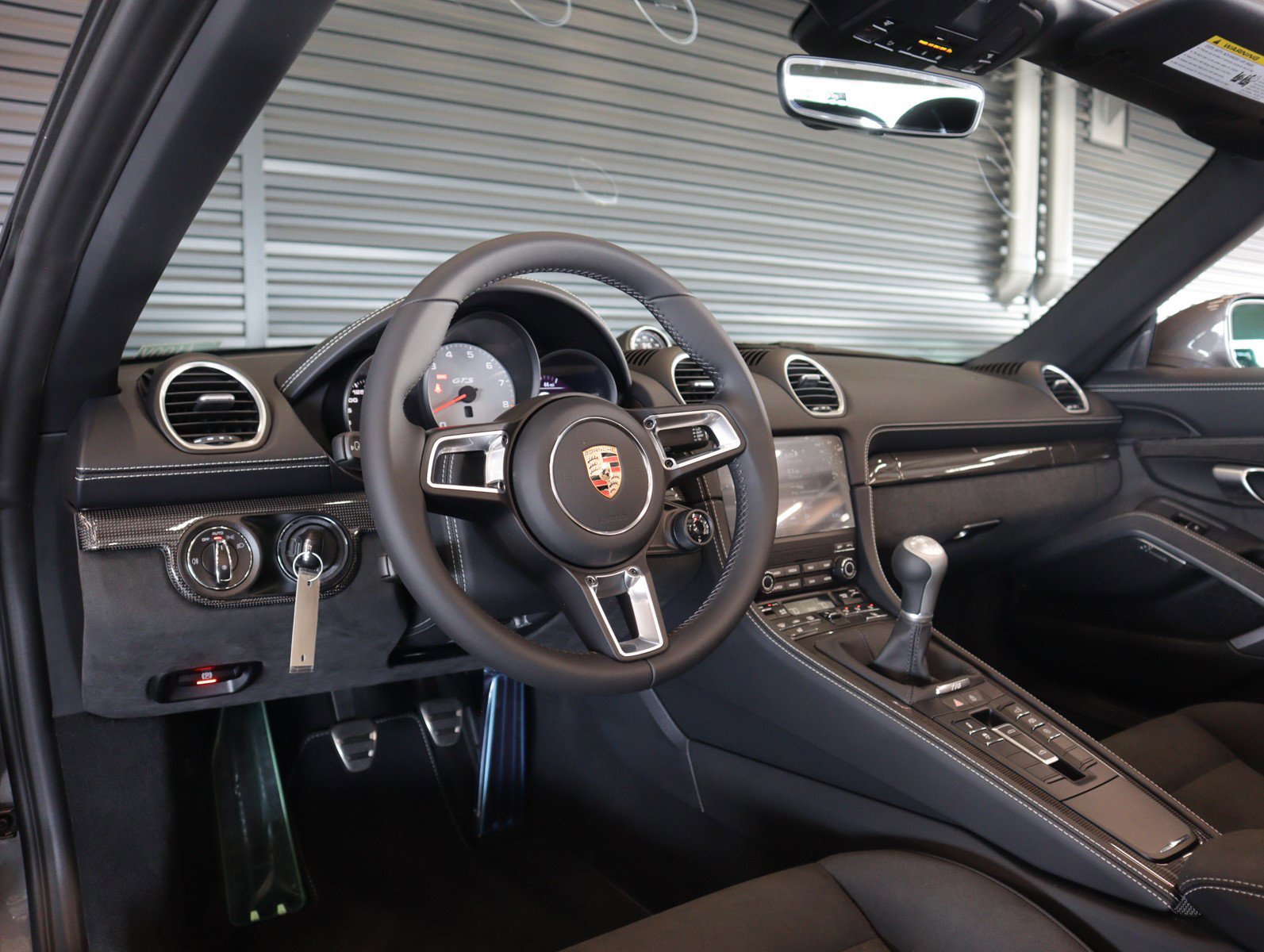 2025 Porsche Boxster GTS 4.0 photo 4