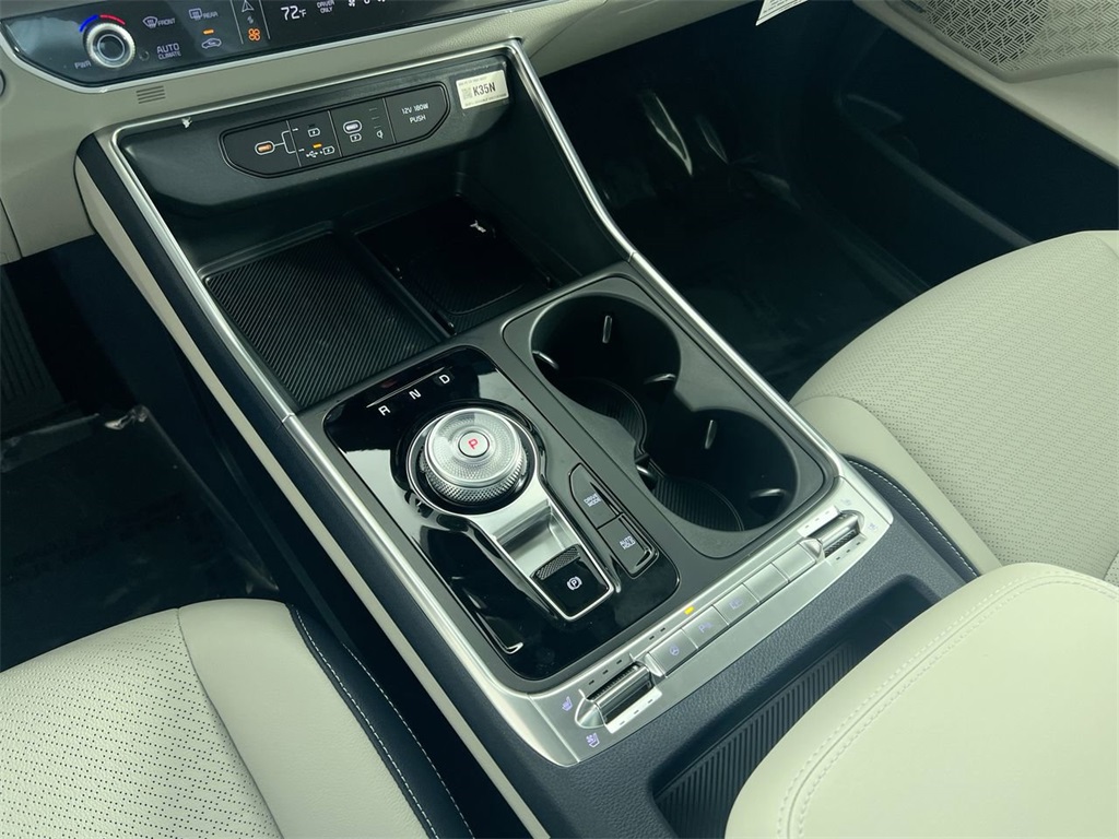 2026 Kia Carnival SX Prestige photo 22