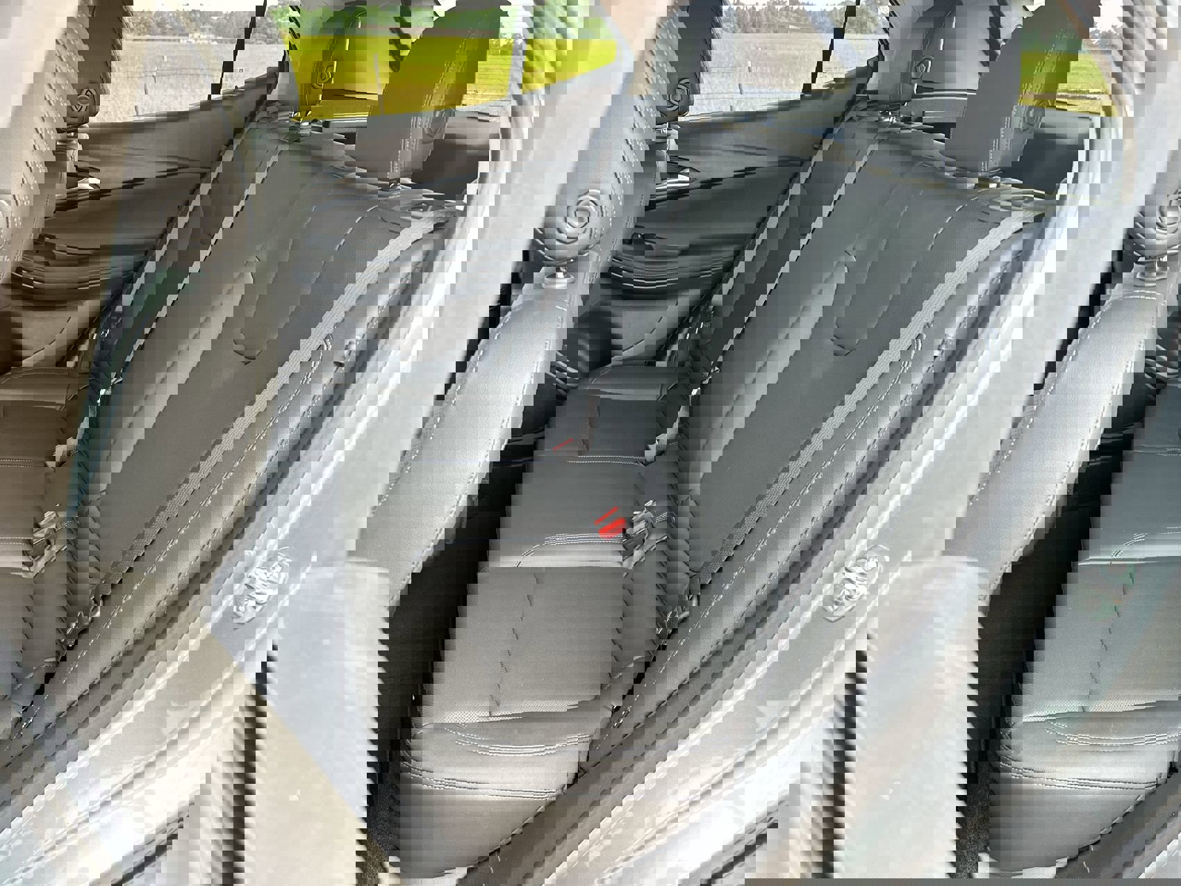 2025 Buick Encore GX Sport Touring photo 15