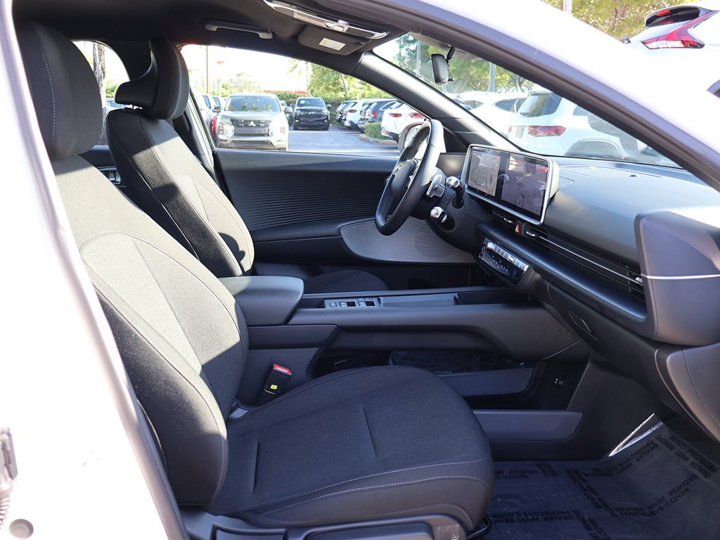 2023 Hyundai Ioniq 6 SE Standard Range photo 30