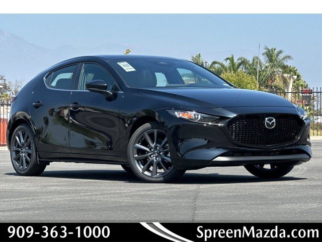 2025 Mazda Mazda3 Preferred's photo