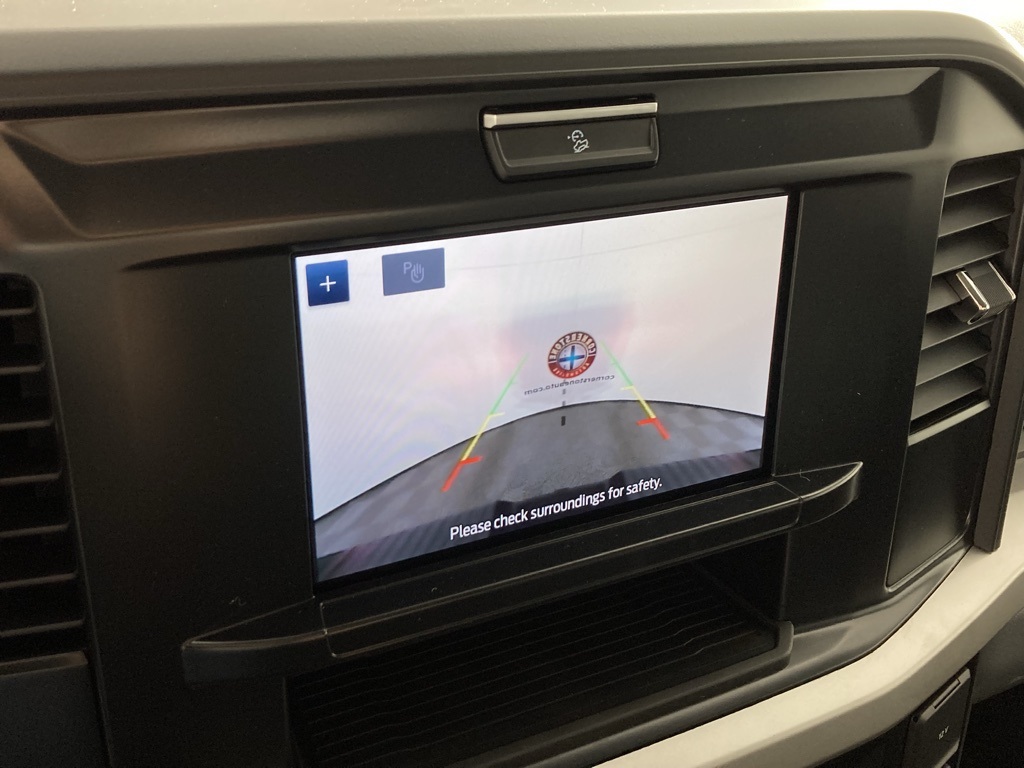 2025 Ford F-250 photo 3