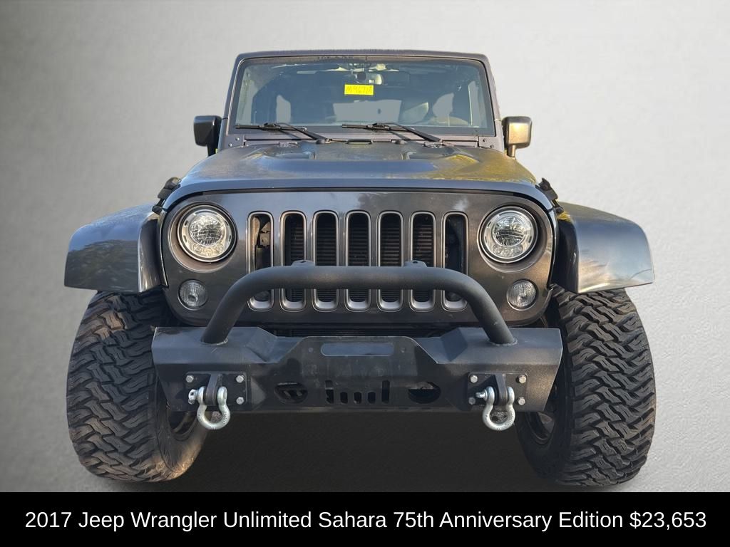2017 Jeep Wrangler Unlimited Sahara photo 6