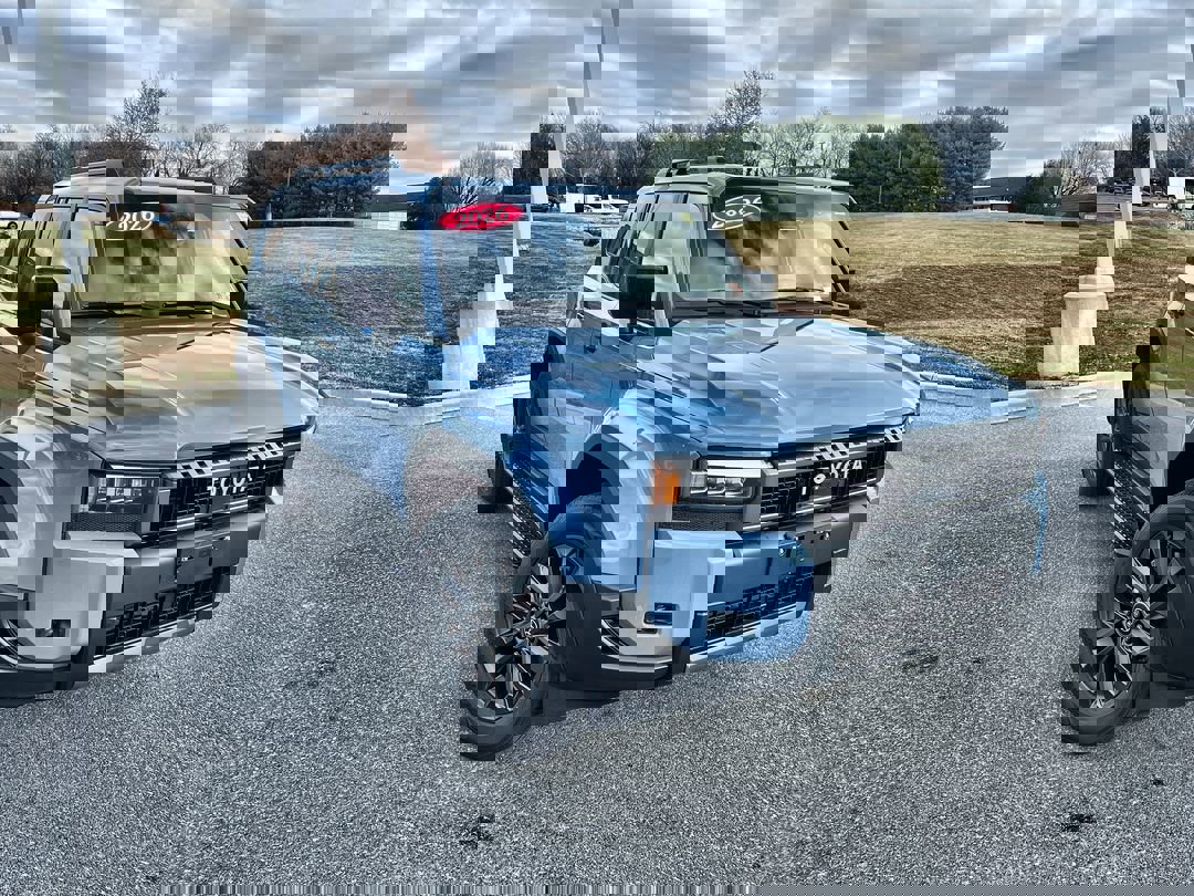 2026 Toyota Land Cruiser Base's photo