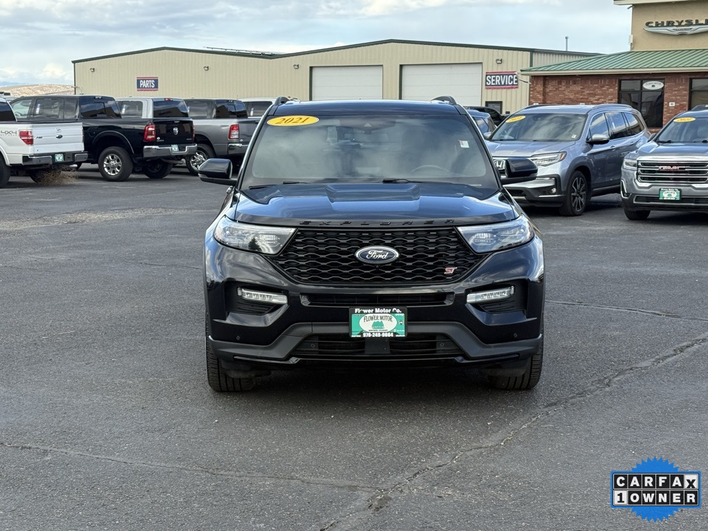 2021 Ford Explorer ST photo 2