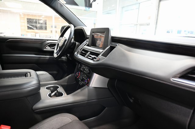 2023 Chevrolet Suburban LS photo 14
