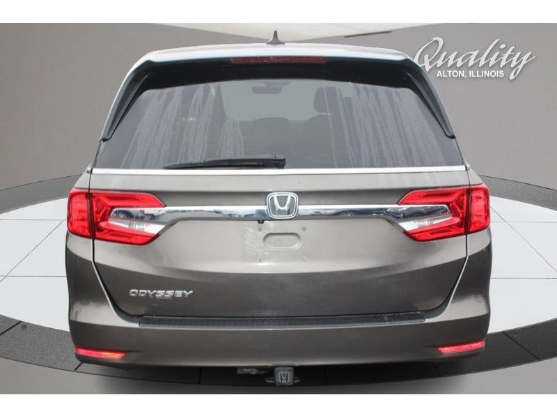 2018 Honda Odyssey EX-L photo 3