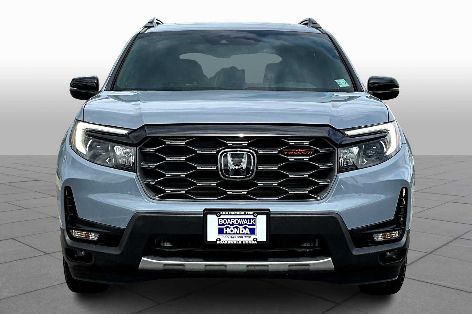 2022 Honda Passport TrailSport photo 2