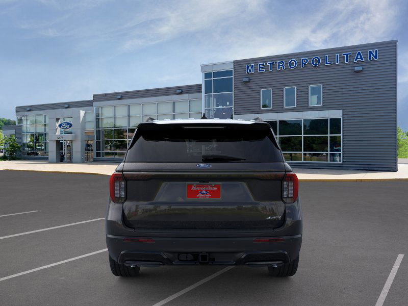 2025 Ford Explorer ST-Line photo 3