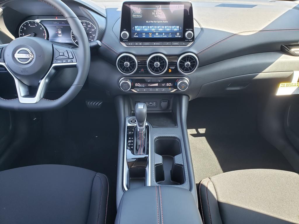 2025 Nissan Sentra SR Midnight Edition photo 8