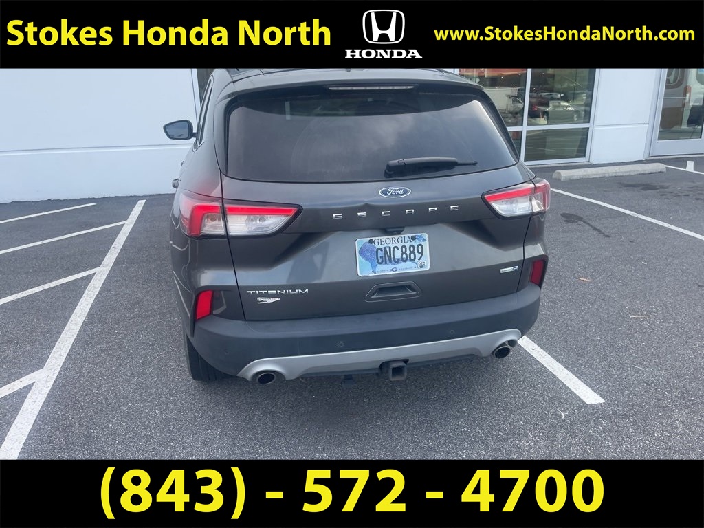 2020 Ford Escape Titanium photo 4