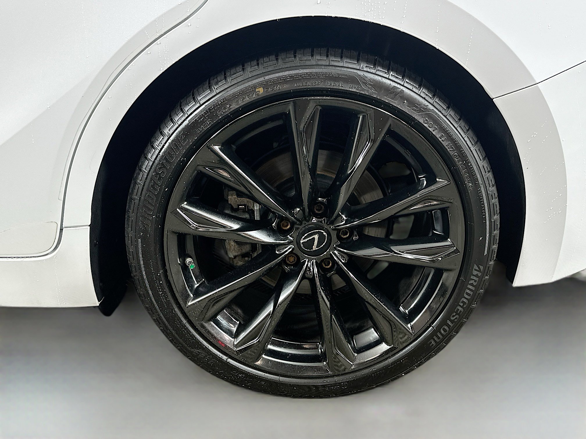 2022 Lexus IS 350 F SPORT AWD photo 29