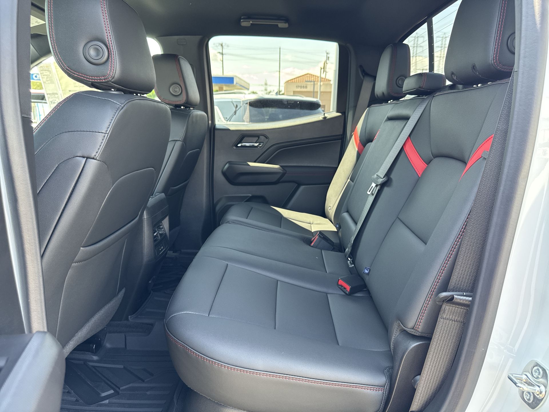 2026 Chevrolet Colorado Z71 photo 26