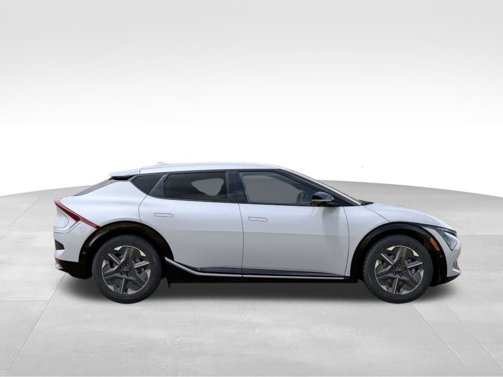 2025 Kia EV6 Light photo 7