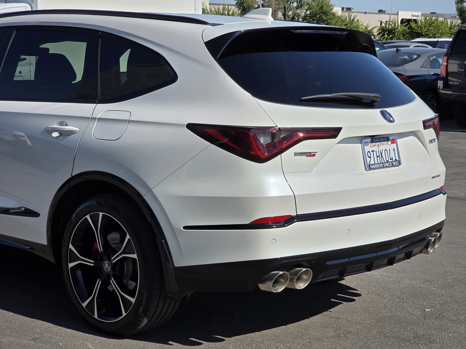 2025 Acura MDX SH-AWD Type S Advance photo 9