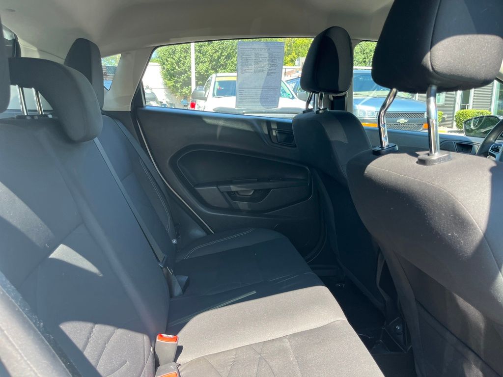2018 Ford Fiesta SE photo 23