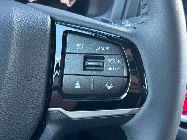 2025 Honda Odyssey Touring photo 19