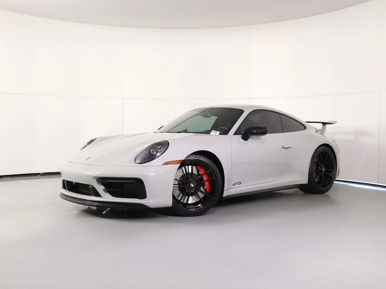 2024 Porsche 911 GTS