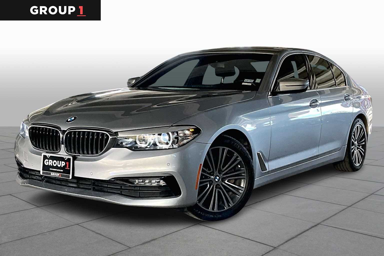 2018 BMW 5 Series 530i's photo