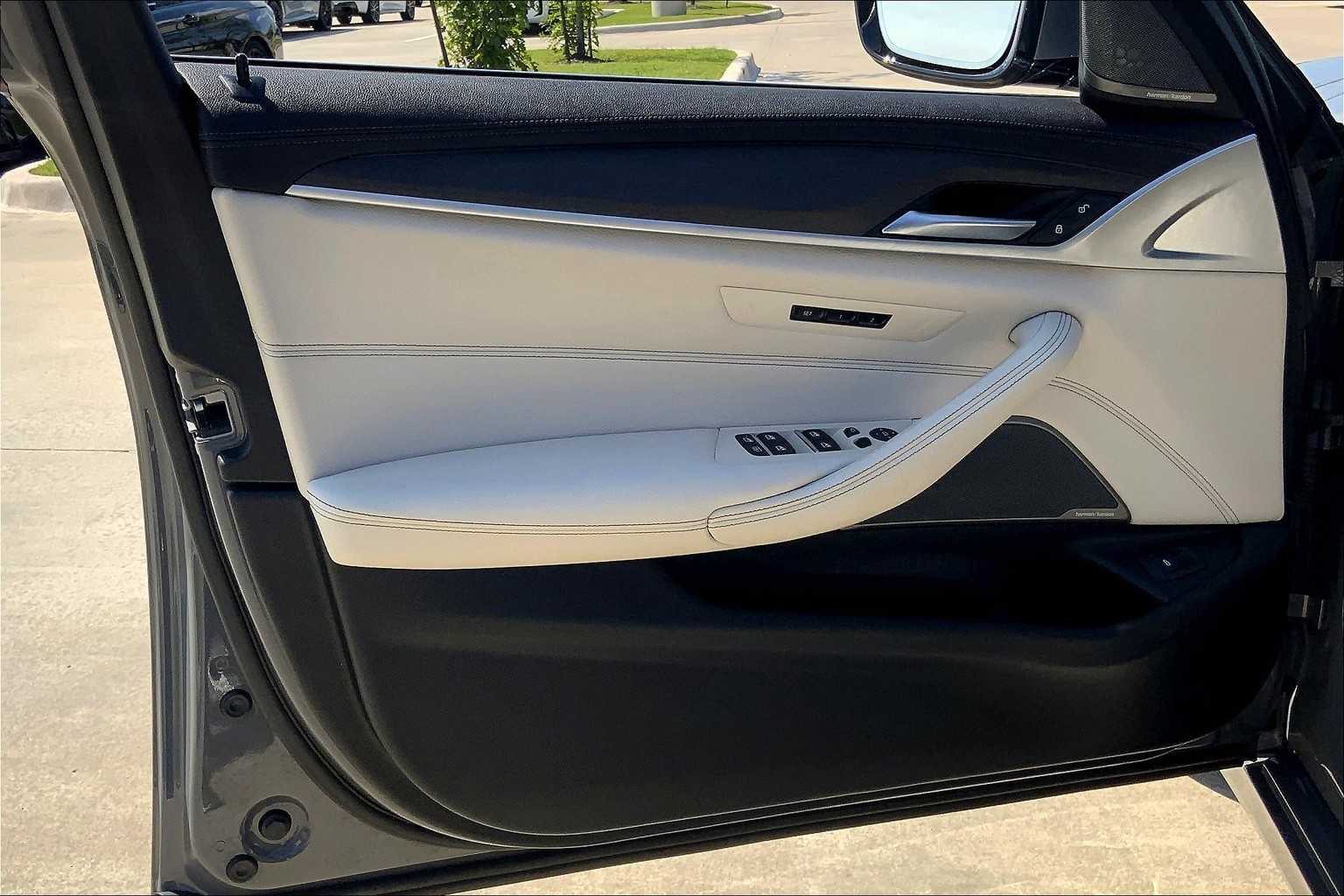 2022 Bmw 530i photo 24