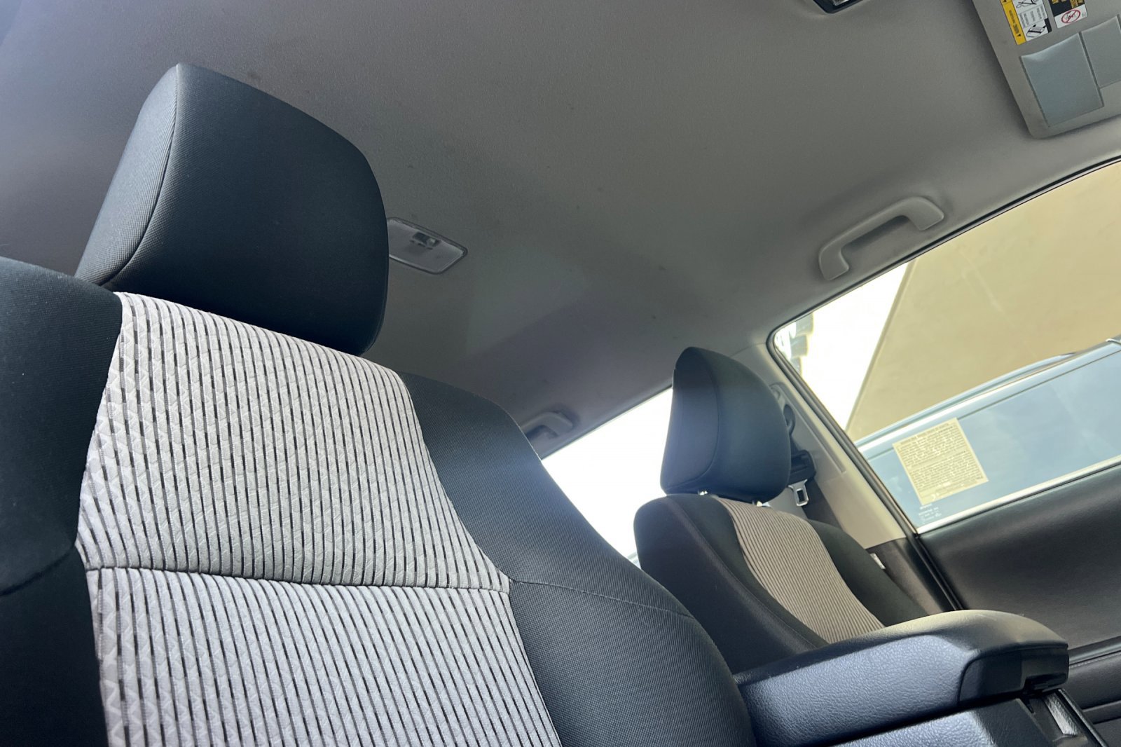 2022 Toyota 4Runner SR5 photo 17
