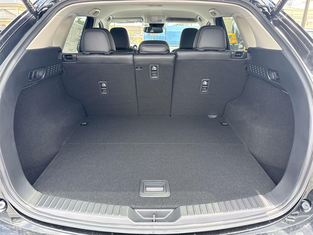 2025 Mazda CX-5 2.5 S Preferred photo 7