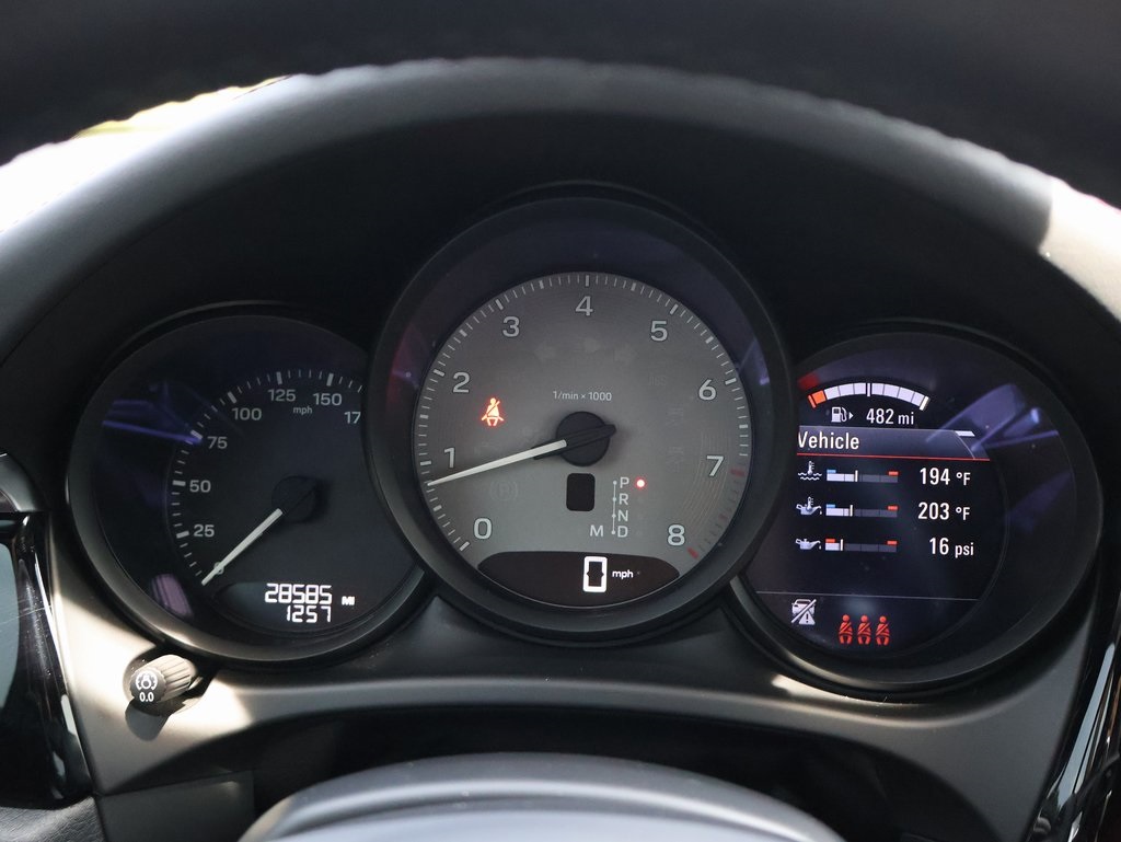 2024 Porsche Macan S photo 18