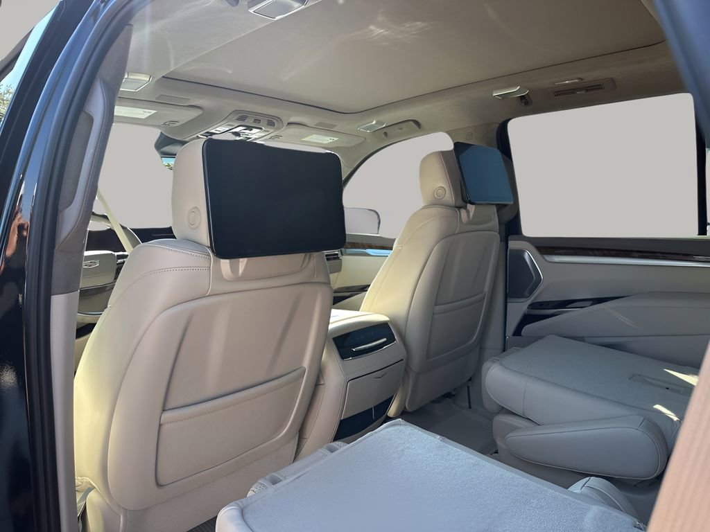 2025 Cadillac Escalade Sport Platinum photo 17
