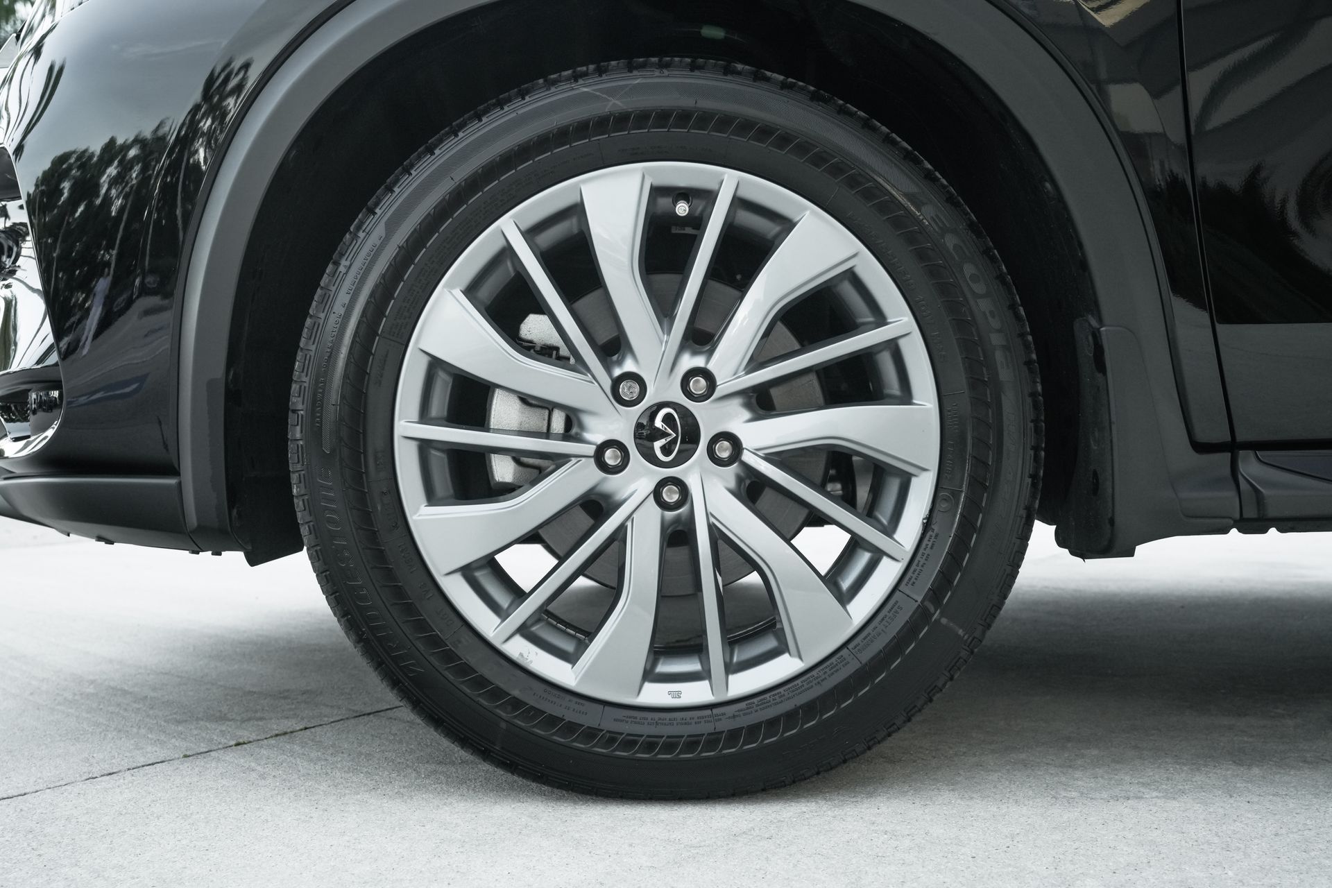 2025 Infiniti QX50 Luxe AWD photo 26