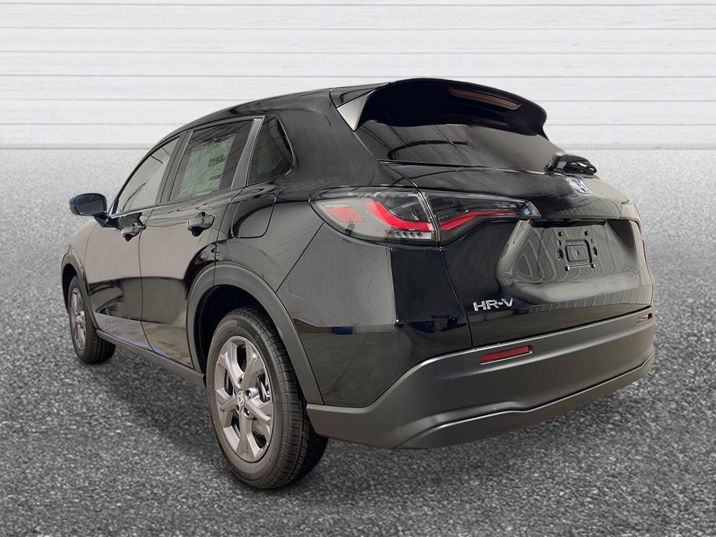 2026 Honda HR-V LX photo 3